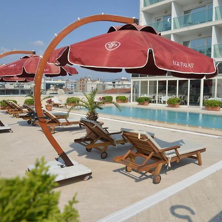 Ege Palas Izmir Exterior photo
